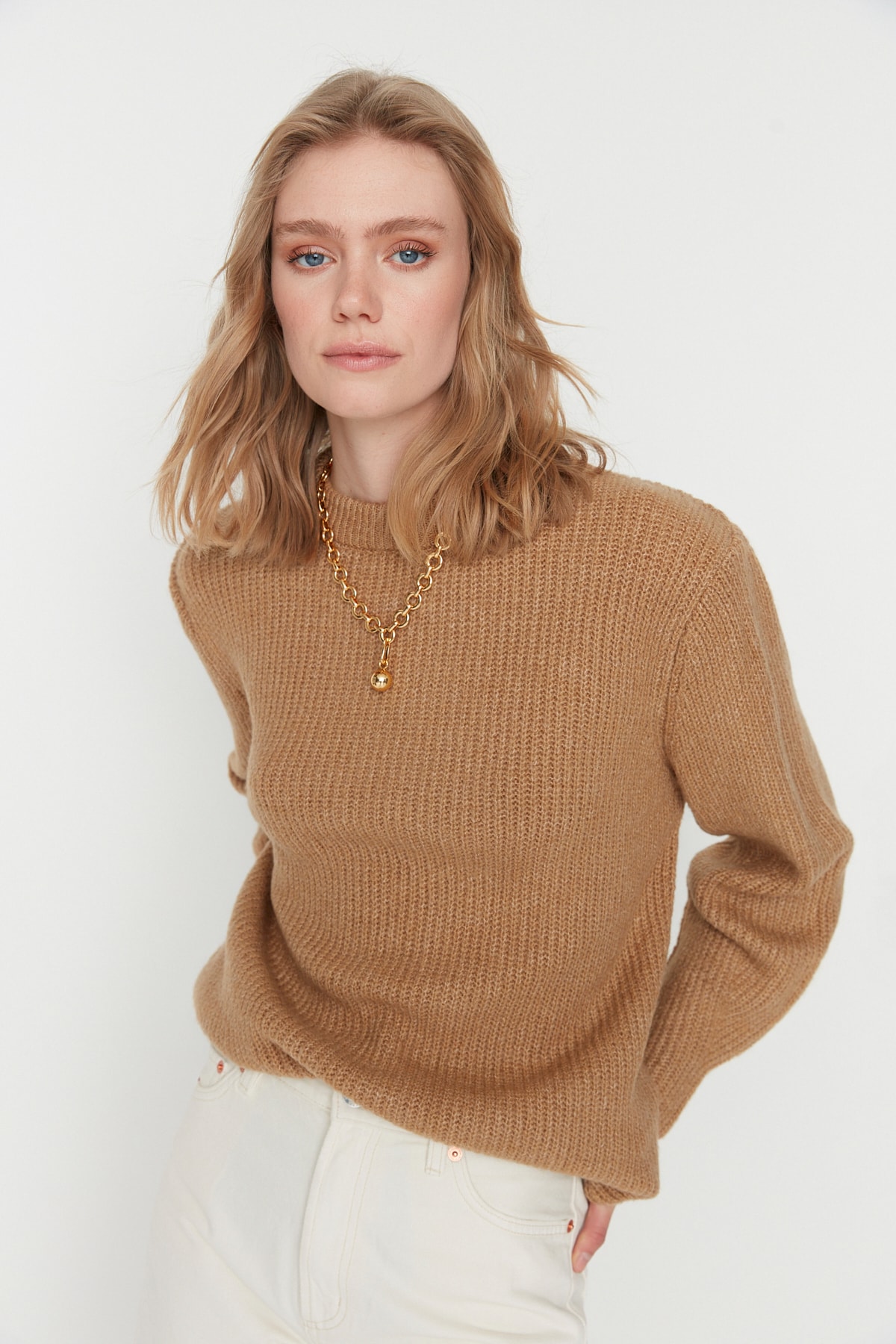 Trendyol Collection Pullover Braun Oversized QV7801