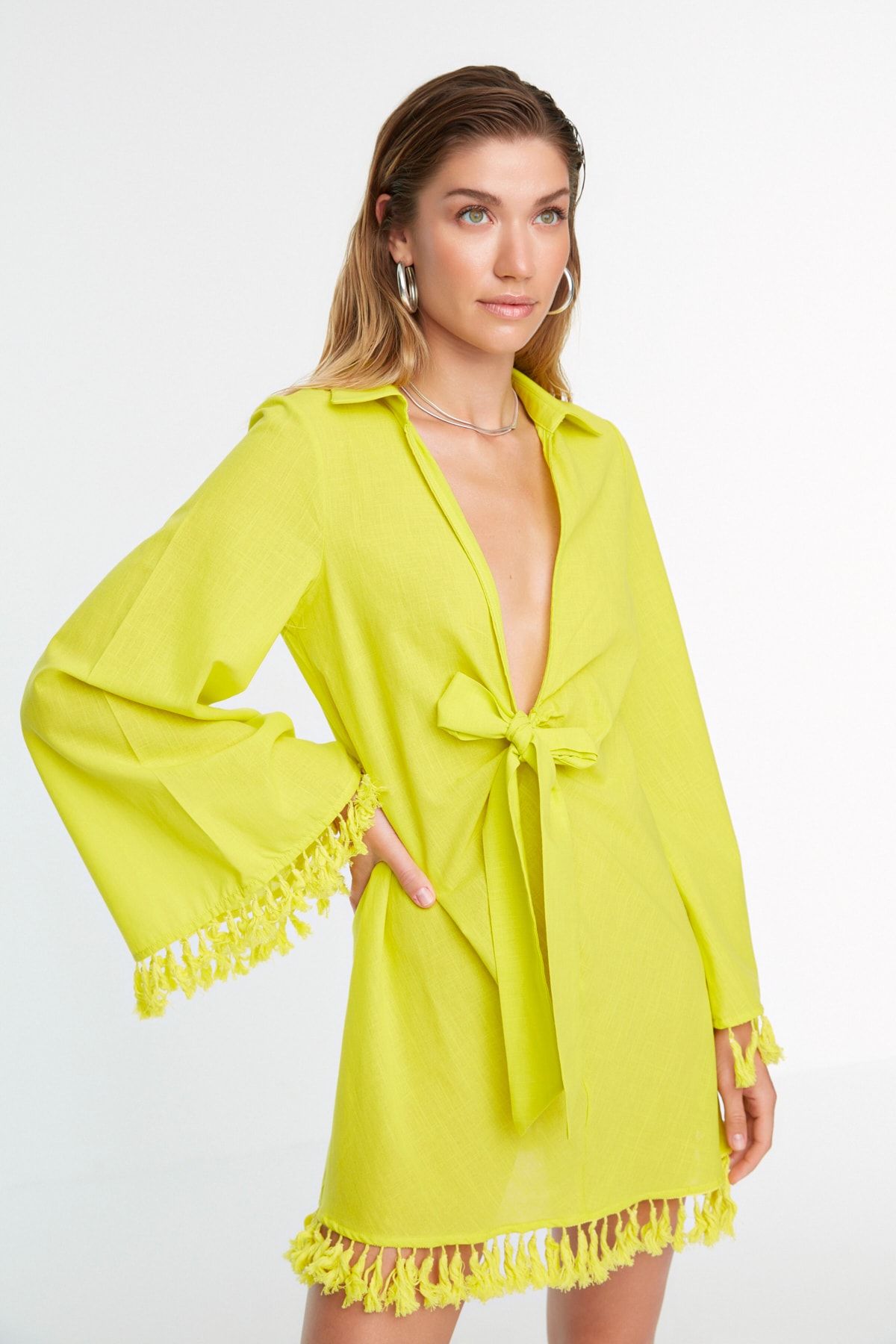 Trendyol Collection Kimono &amp; Kaftan Grün Regular Fit HE8133