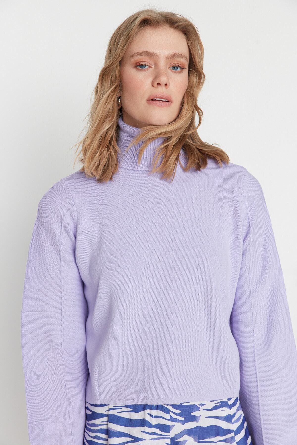 Trendyol Collection-Lila Basic Rollkragenpullover TWOAW21KZ0485 2