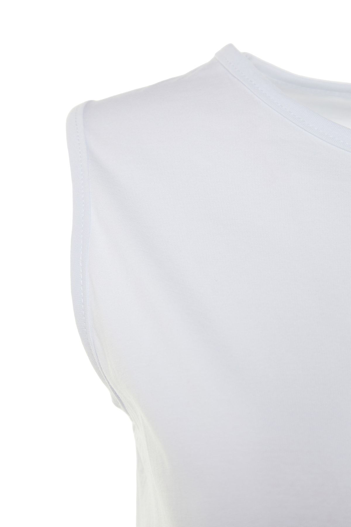 Trendyol Modest-Weißes ärmelloses langes Unterhemdkleid TCTSS21UK0034 6