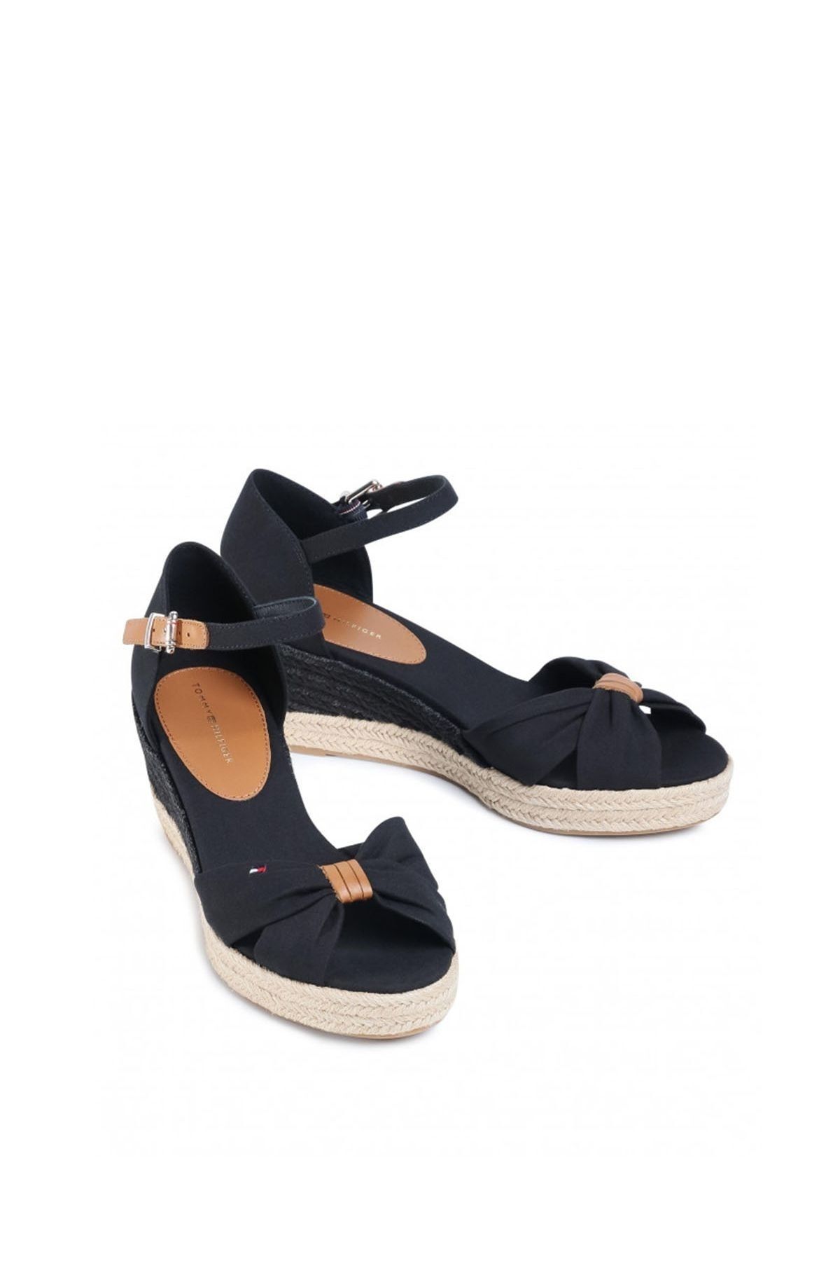 Tommy Hilfiger-Podstawowe sandały damskie z odkrytymi palcami i średnim klinem Fw0fw04785 3
