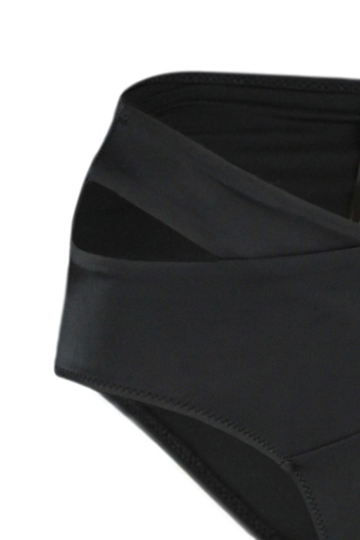 Trendyol Collection-Black Cut Out/Window High Waist Regular Core Bikini Bottom Tbess20Ba0184 7