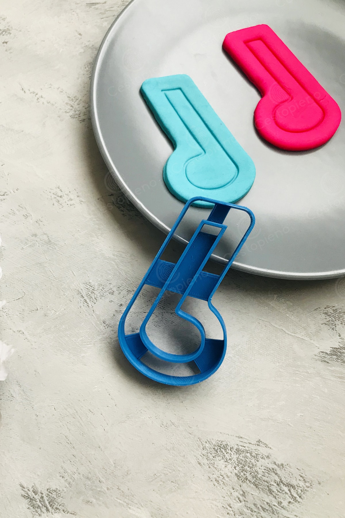 Blue Note Dough Shaper / Cookie Mold