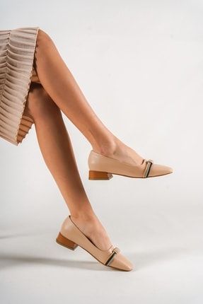 Kadın Deri Tasarım Aksesuarlı Nude Babet Ayakkabı . Modern Şık Ve Tarzını Tamamlayan. Stoneclass-7804-ST