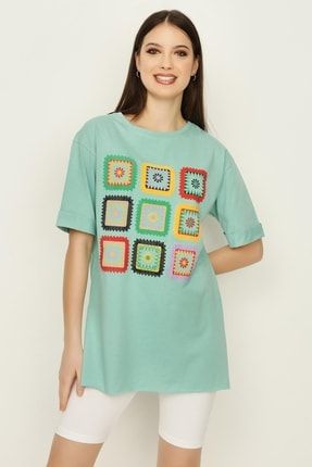 Kadın Yeşil Önü Baskı Detaylı Oversize T-shirt SLC-TSH001