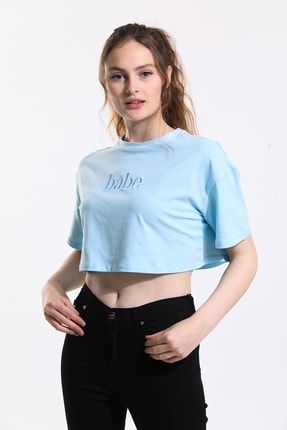 Mavi %100 Pamuk Bisiklet Yaka Nakişli Crop Örme T-shirt ZAYY202216