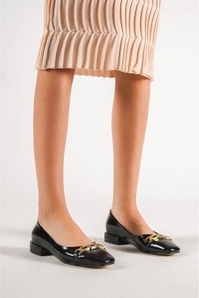 Kadın Zincir Tasarım Aksesuarlı Siyah Babet Ayakkabı . Modern Şık Ve Tarzını Tamamlayan. Stoneclass-3304-ST