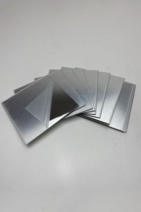 Dekoratif Ayna Pleksi 1mm Yapışkanlı(gümüş)(60cmx60cm) 01YAYP01122244GM