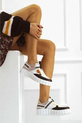 Siyah Burun Termo Taban Beyaz Kadın Spor Ayakkabı PRPSPRSYB036