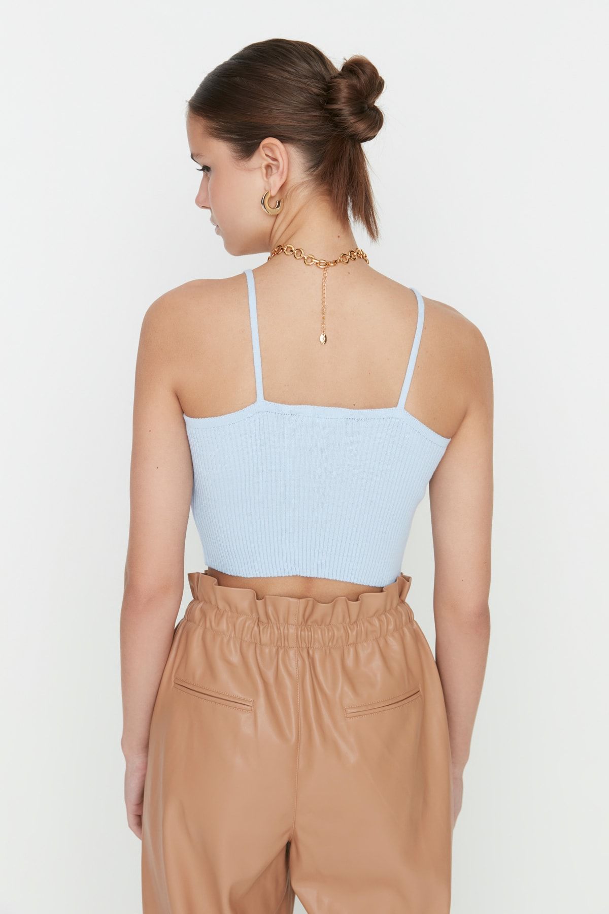 Kolekcia Trendyol-Svetlomodrá Crop Tie Detailná súprava úpletu blúzka-kardigan TWOSS21HI0002 5