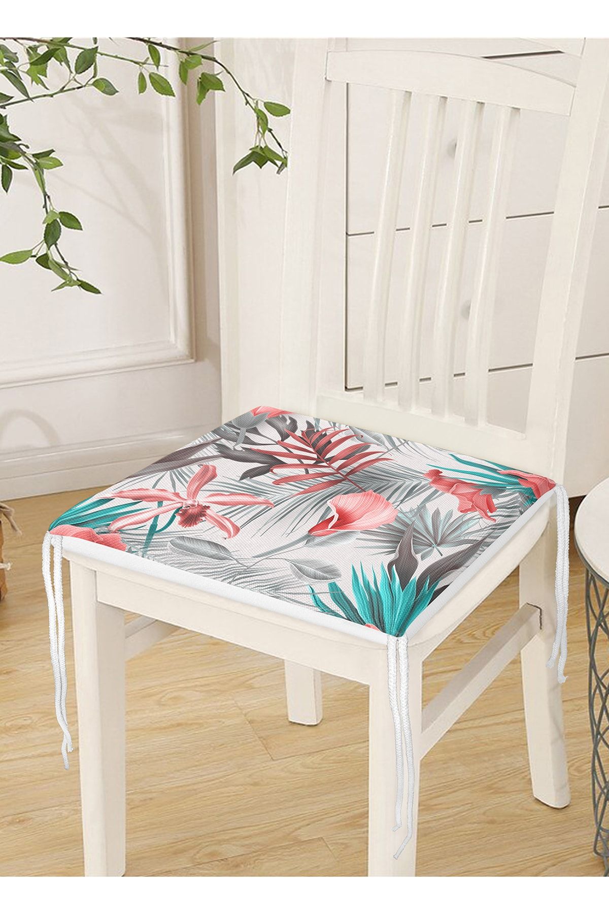 Realhomes-Leaf Patterned Digital Printed Zippered Chair Cushion 3