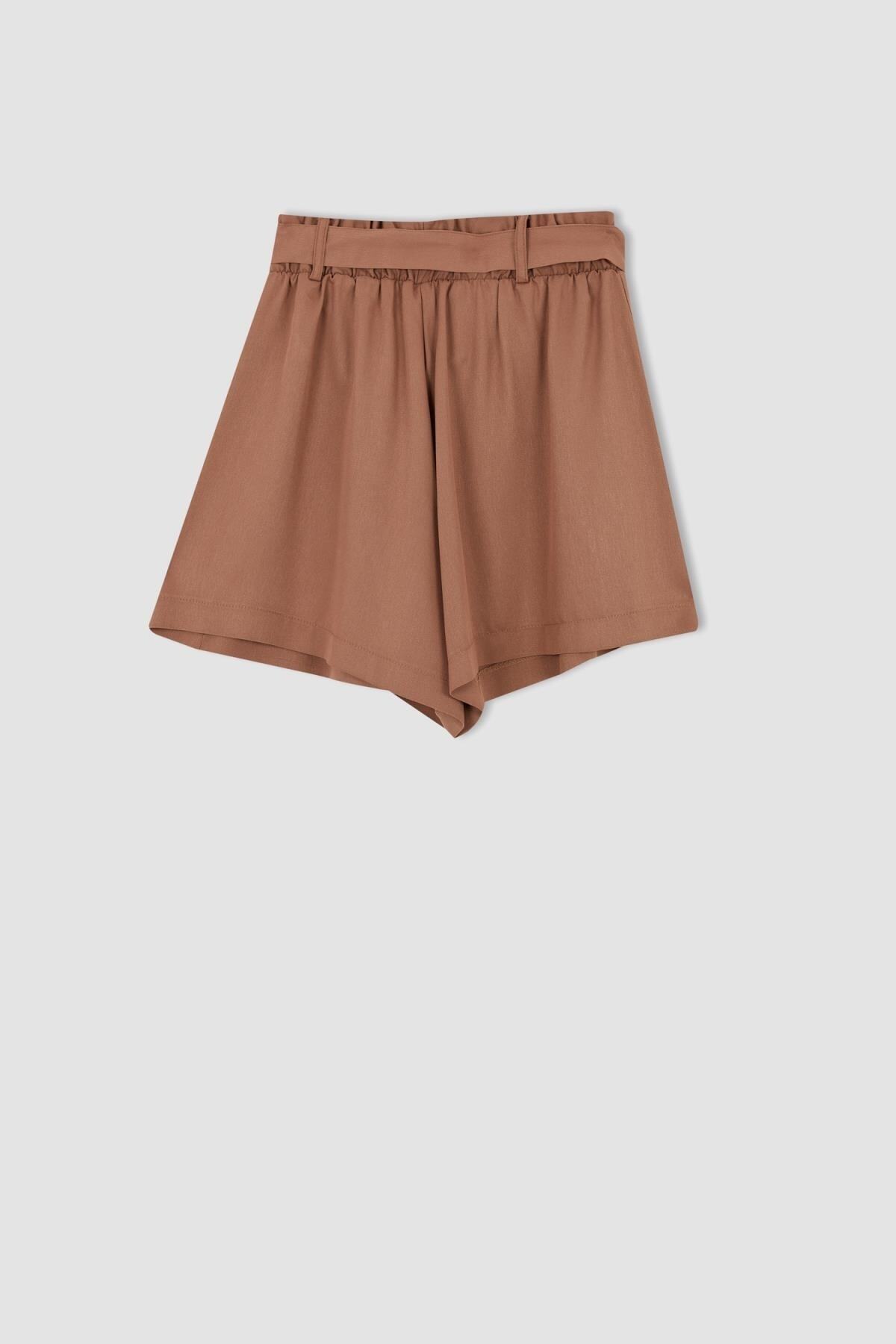 DeFacto-Relax Fit Pocketed Viscose Shorts 3
