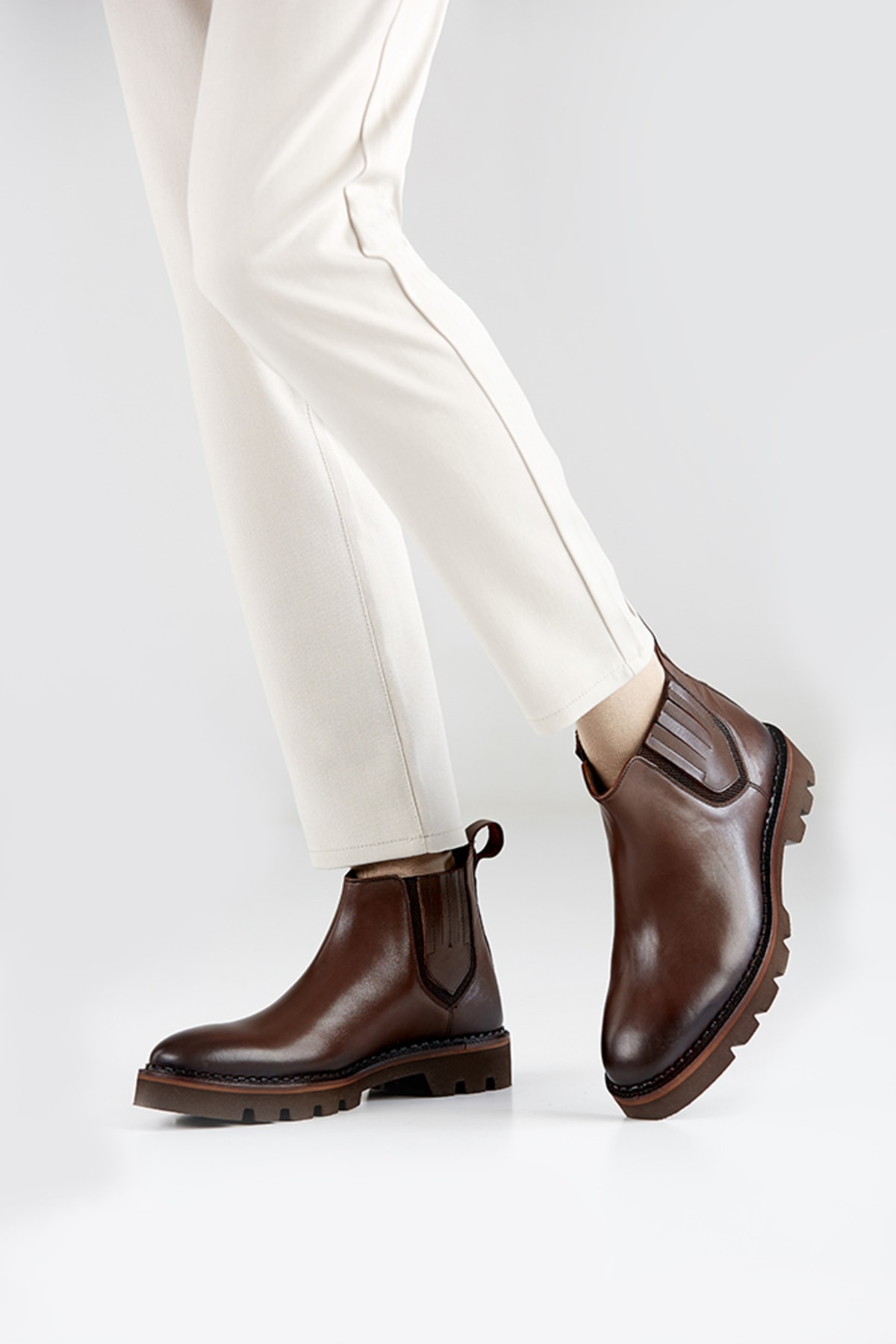 کفش بوت دریمود مردانه قهوه ای مدل چلسی  Derimod