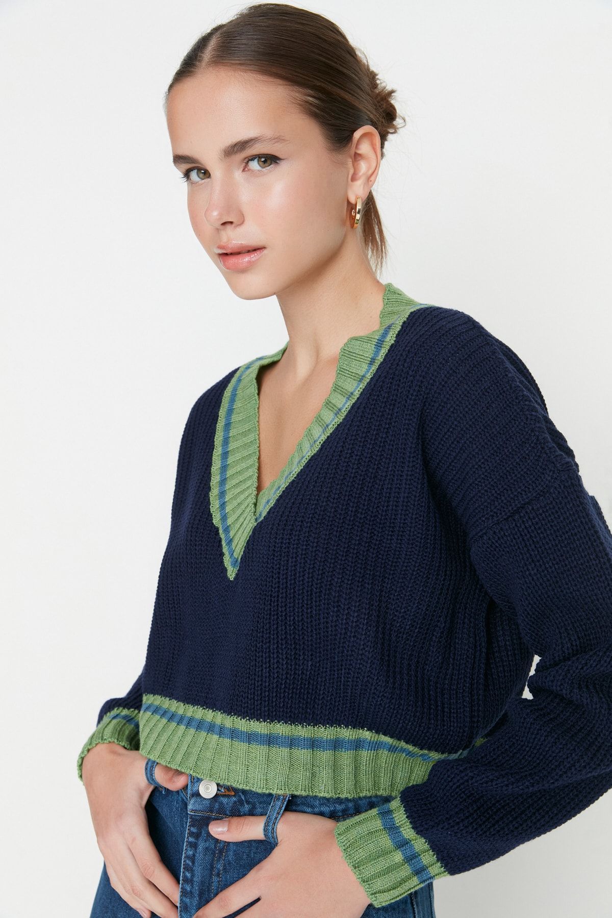 Trendyol Collection Sweater Dark blue Regular fit Trendyol