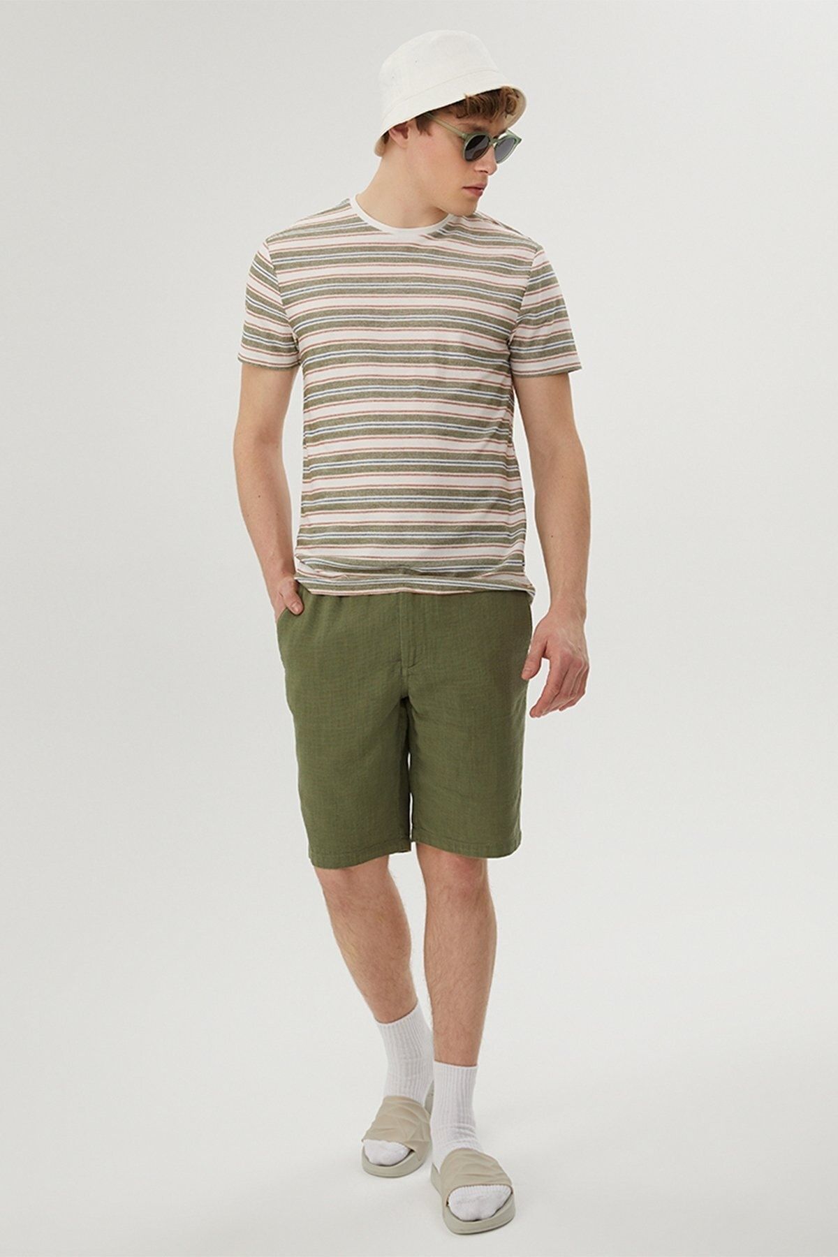 Loft Shorts Khaki Normal Waist Trendyol