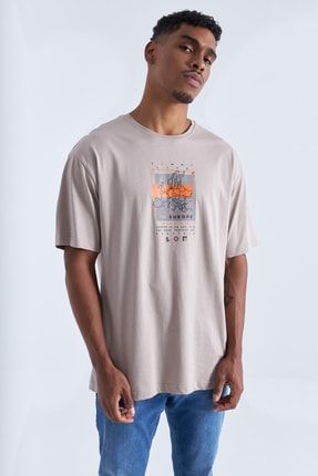 Koyu Bej Baskı Detaylı O Yaka Erkek Oversize T-shirt - 88094 T12ER-88094