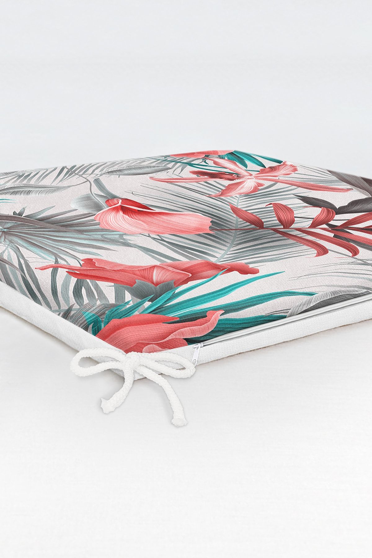 Realhomes-Leaf Patterned Digital Printed Zippered Chair Cushion 6
