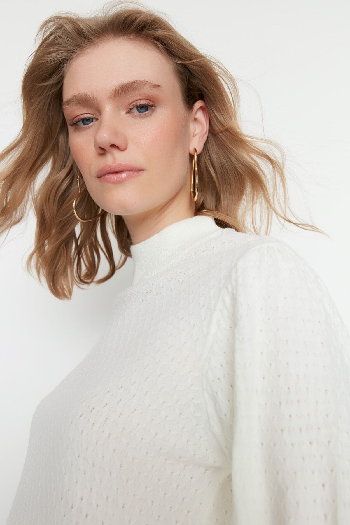 Trendyolmilla  Ekru Dik Yaka Triko Kazak TWOAW21KZ0817 - Görsel 3