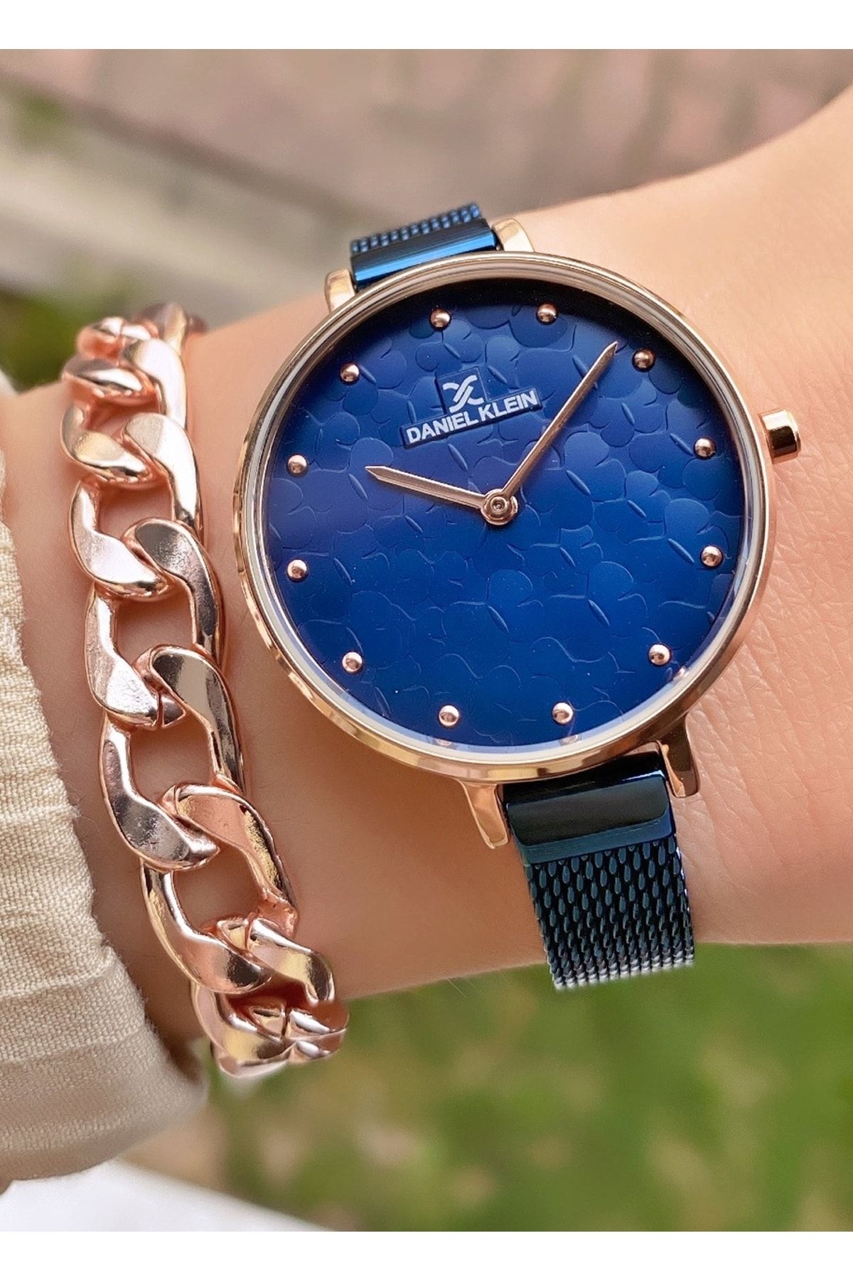 Daniel klein shop navy blue watch