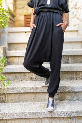 Kadın Siyah Beli Ve Paçası Lastikli Cepli Yumuşak Dokulu Şalvar Pantolon GK-BST3170
