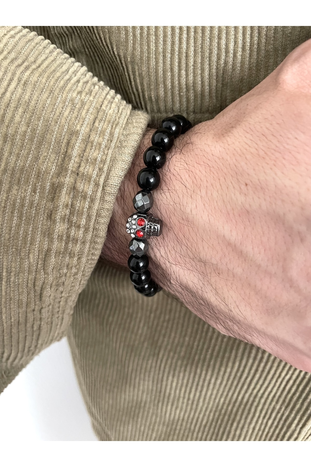 Very Stylish Natural Stone Bracelet with Skull Detail