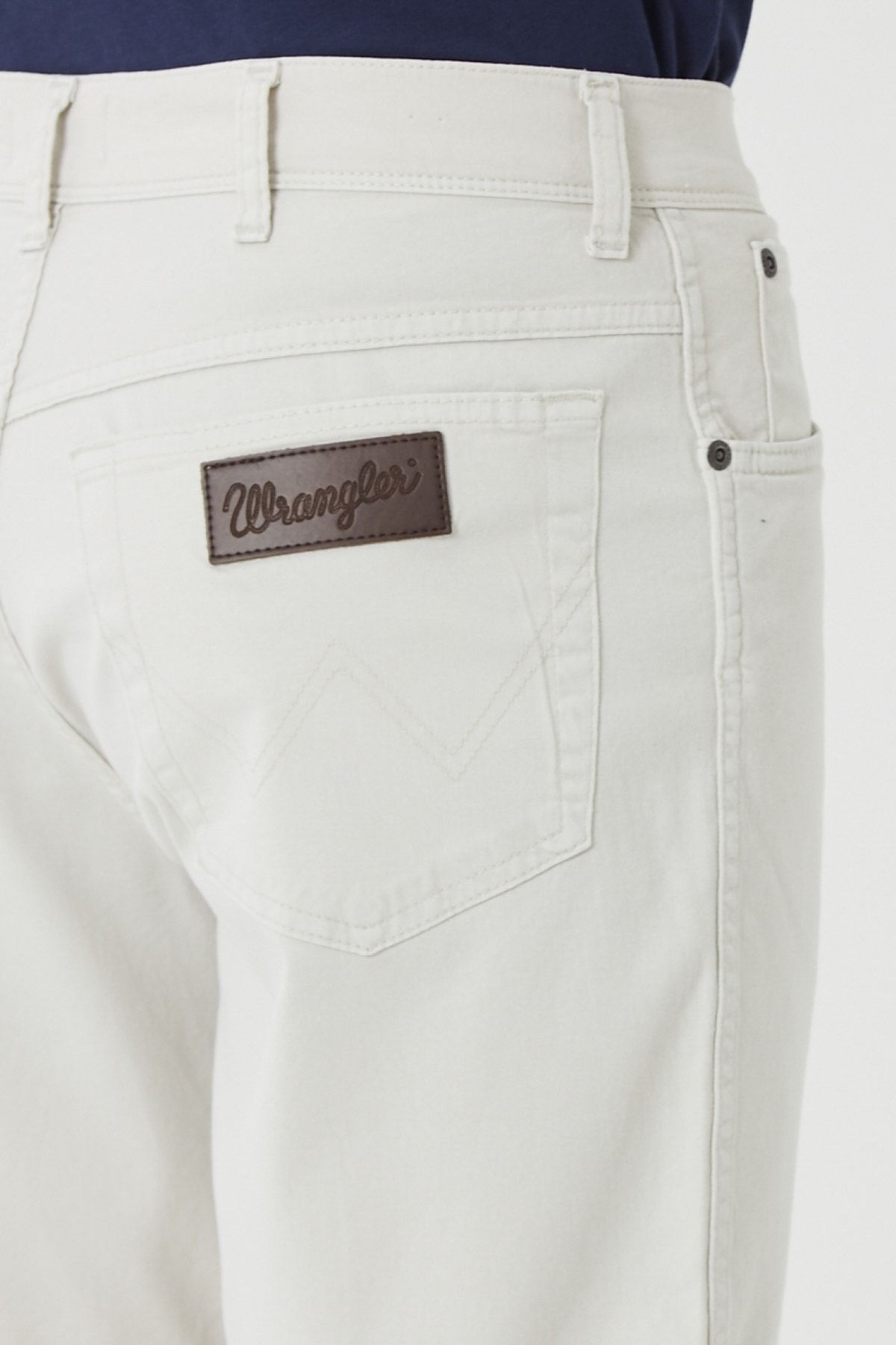 WRANGLER-Regular Fit Normal Cut Shorts 3