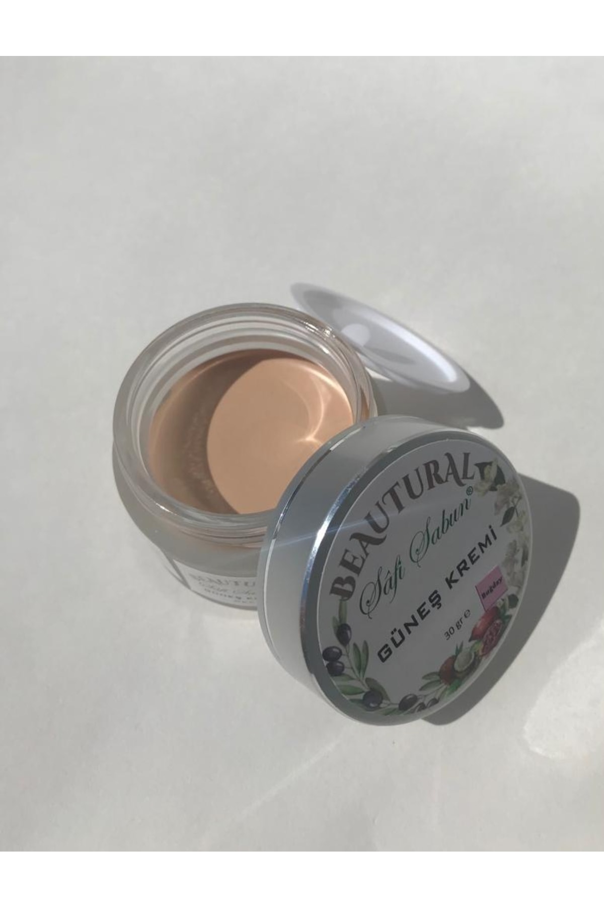 ضد آفتاب صورت  TYC00446563695