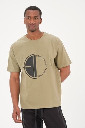 Erkek Baskılı Haki T-shirt. TS 8595-4834