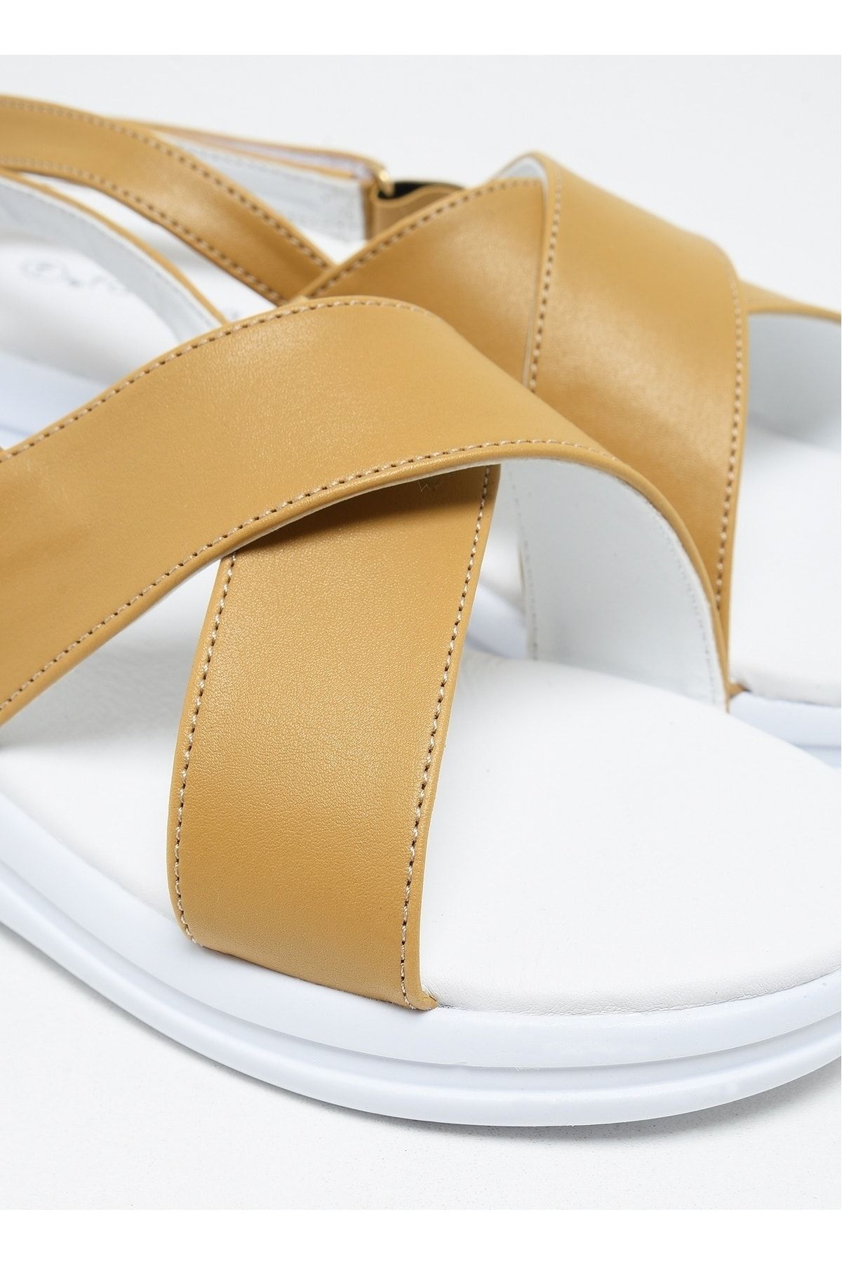 F By Fabrika Nora Sandaletcamel Kadın Sandalet BY7485