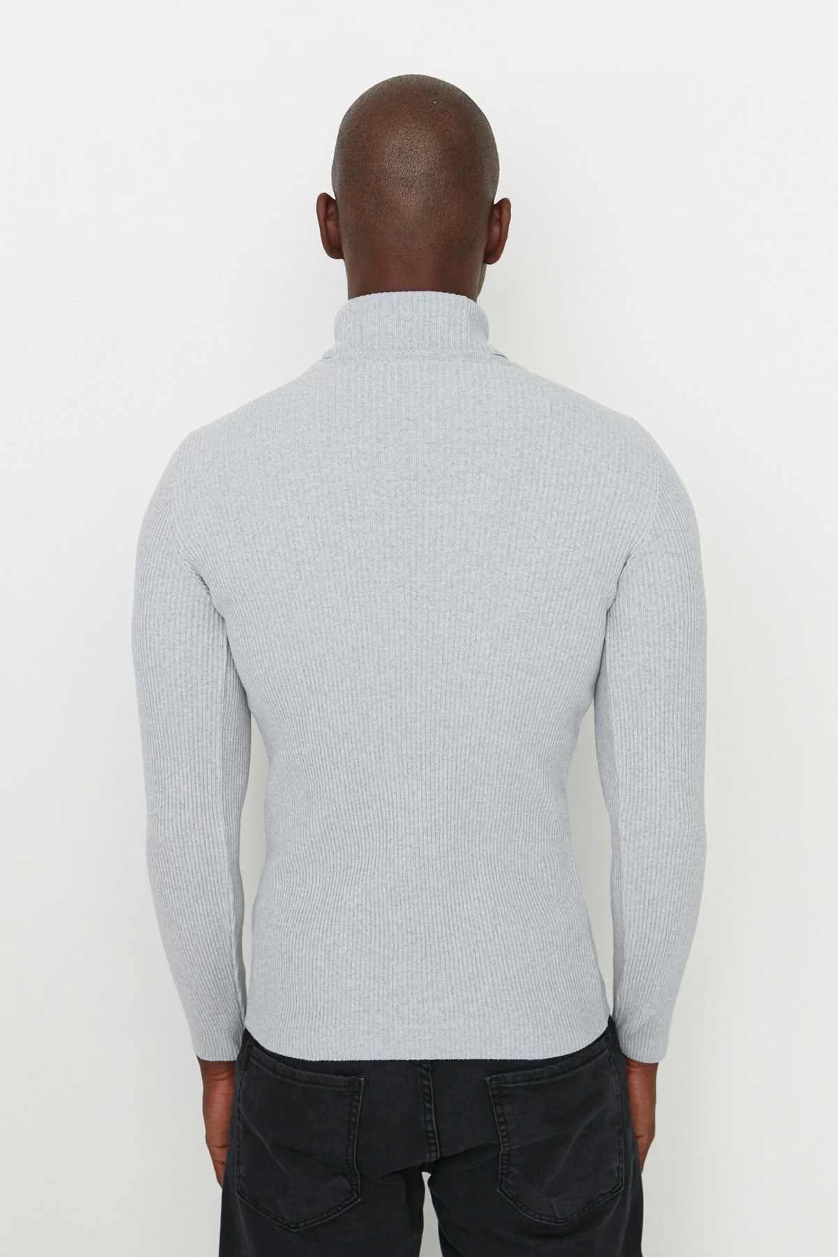 Trendyol Collection-Grauer Rollkragenpullover – Baumwolle, schmale Passform TMNAW20MG0031 4
