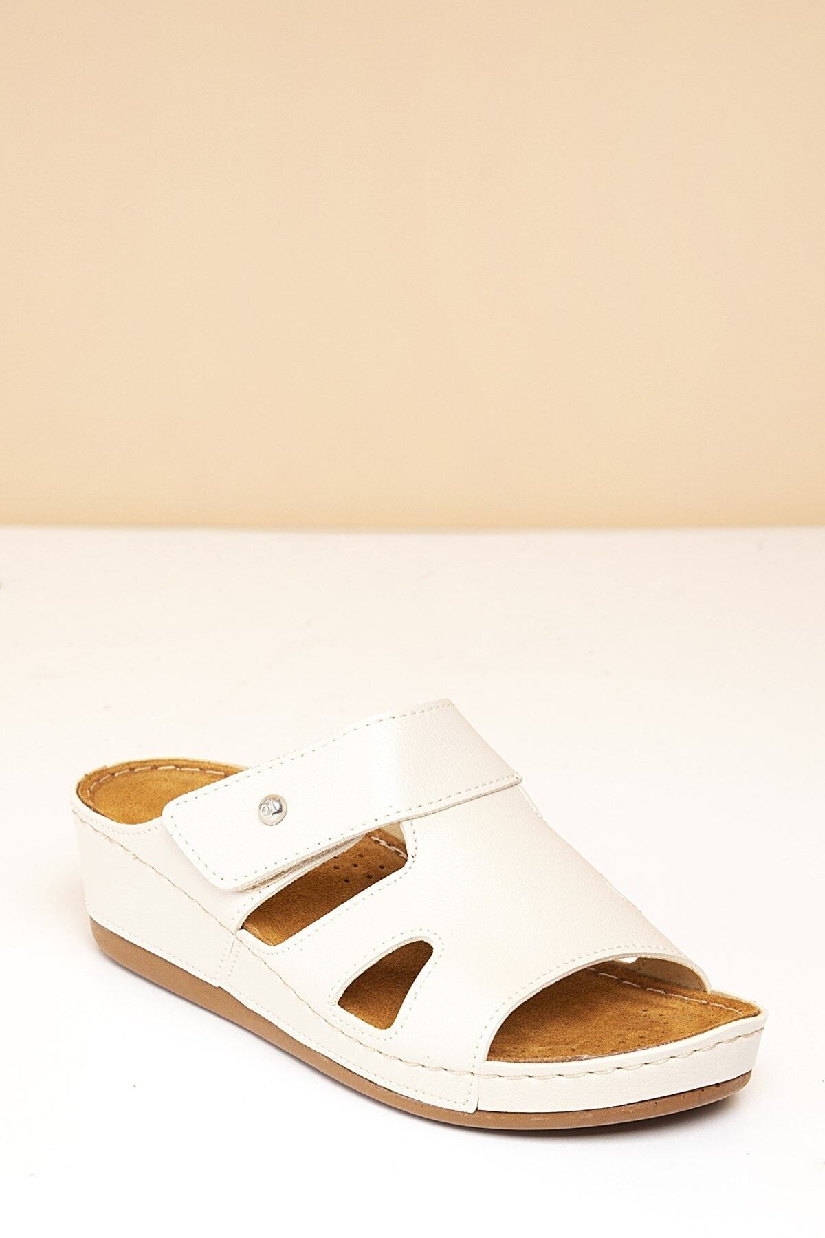 Pierre Cardin Pc-6159 Bej Kadın Terlik NE6609