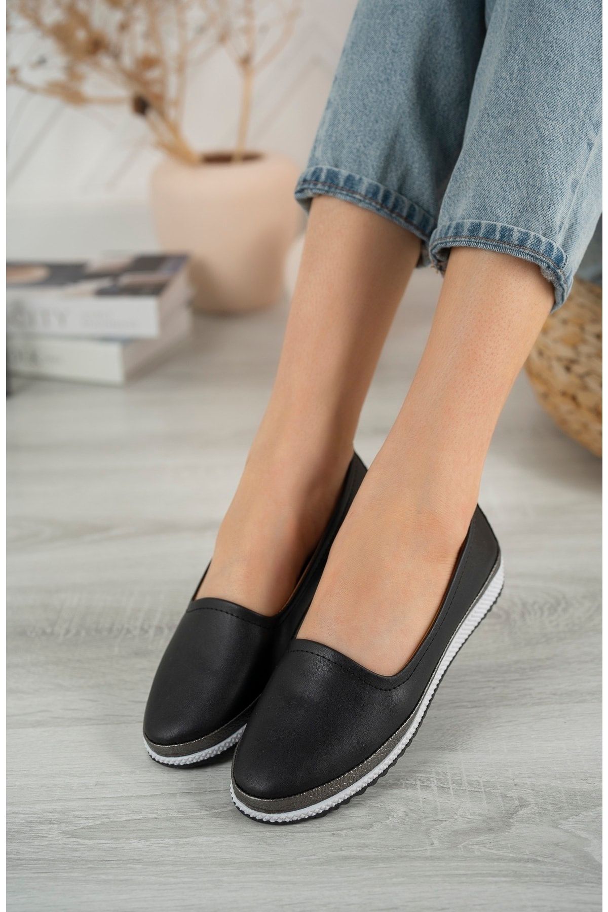 Orthopedic black flats discount