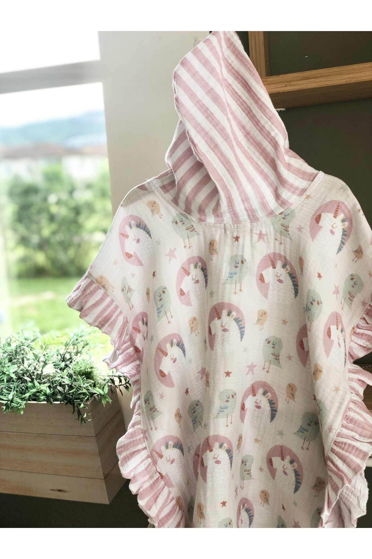 Asu Baby&Kids Unicornbird Organik Pamuk Fırfırlı Müslin Panço fotoğrafı 3 (önizleme)