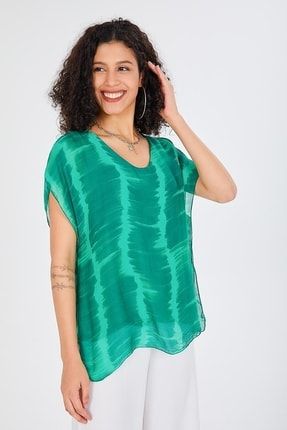 Kadın Yeşil İtalyan V Yaka Batik Desenli İpek Bluz ITALYAN9151