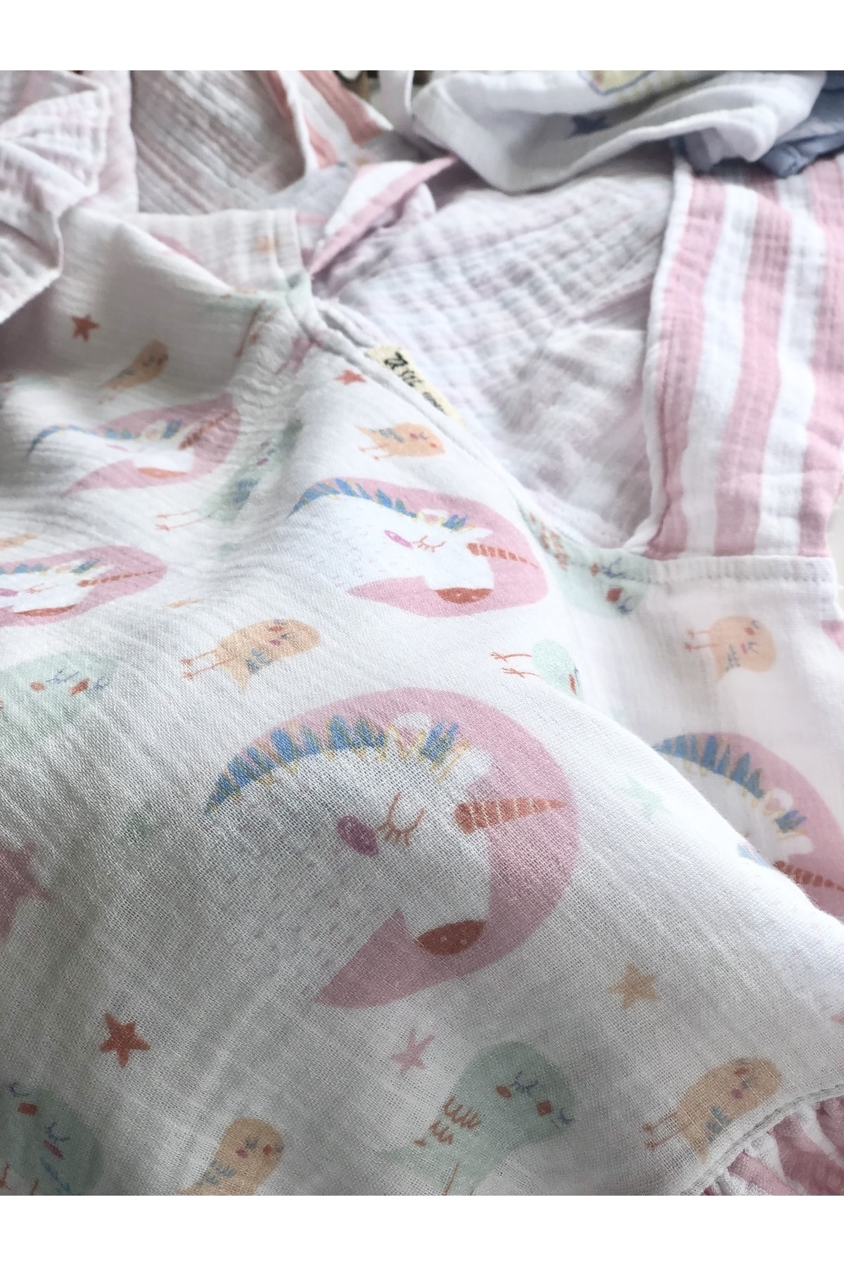 Asu Baby&Kids Unicornbird Organik Pamuk Fırfırlı Müslin Panço fotoğrafı 4 (önizleme)