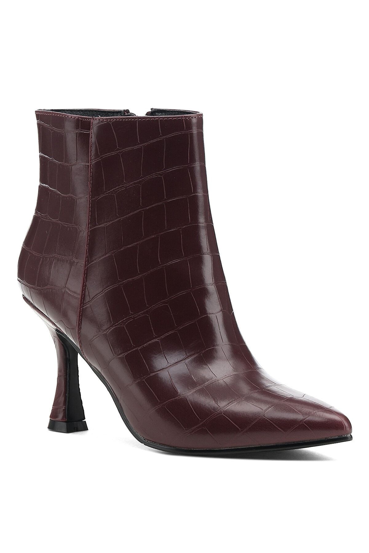 Nine west hotsell burgundy boots