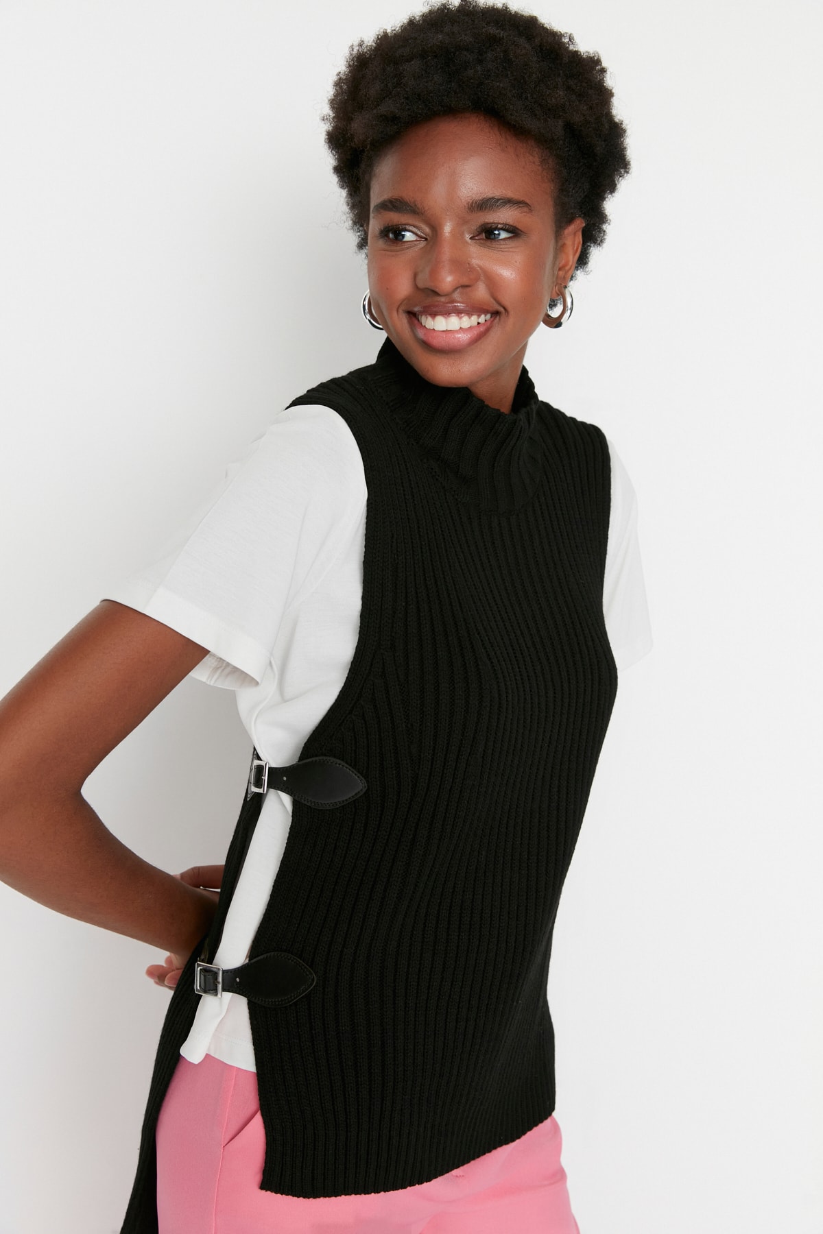 Trendyol Collection Sweater Vest - Black - Regular fit - Trendyol