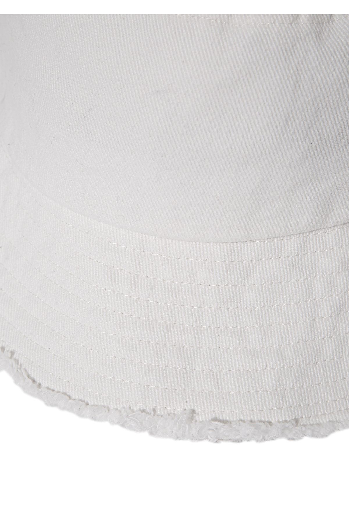 Mavi کلاه سطل سفید 1910090-620