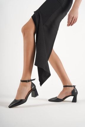Kadın Siyah Bilekten Bağlamalı Topuklu Ayakkabı. Modern Şık Ve Tarzını Tamamlayan. Stone-9031-ST