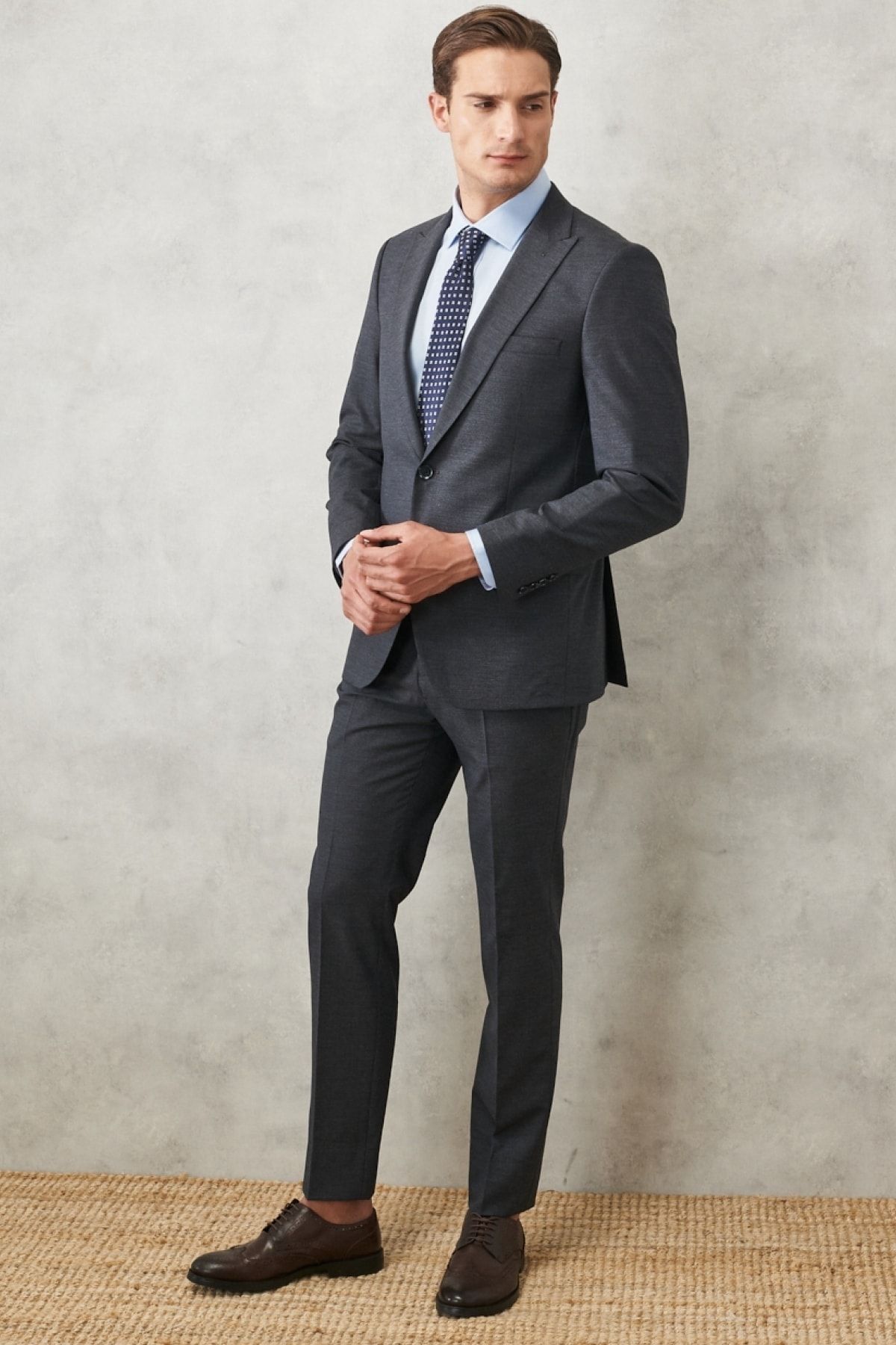 ALTINYILDIZ CLASSICS Erkek Antrasit Slim Fit Dar Kesim Kırlangıç Yaka Desenli Klasik Takım Elbise MB11316