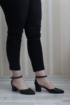 Kadın Bilek Bağcıklı Karnı Yarık Deri Siyah Topuklu Ayakkabı TYC00431972811