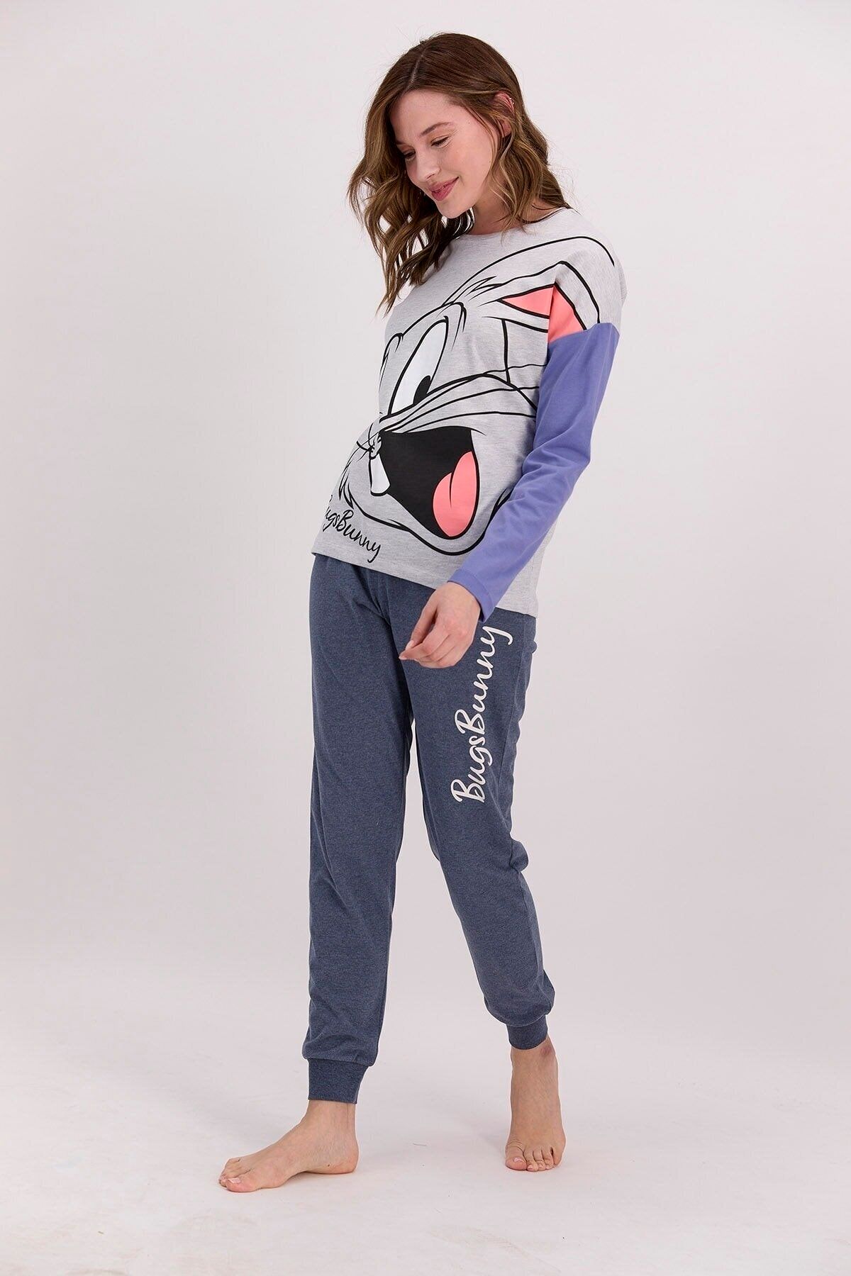 Bugs hot sale bunny pajamas