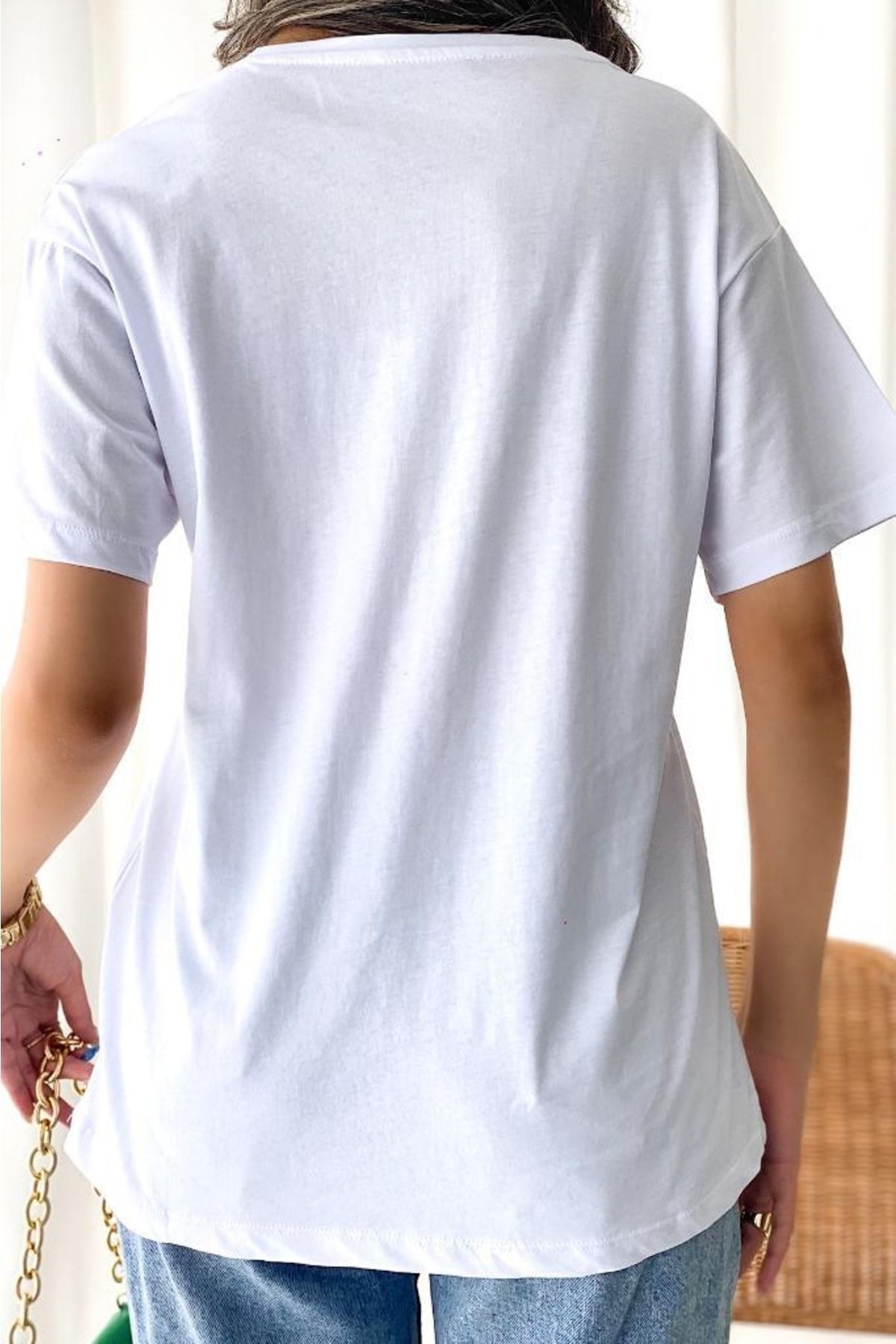 FEMELLE-Women's Gazelle Printed T-Shirt 5