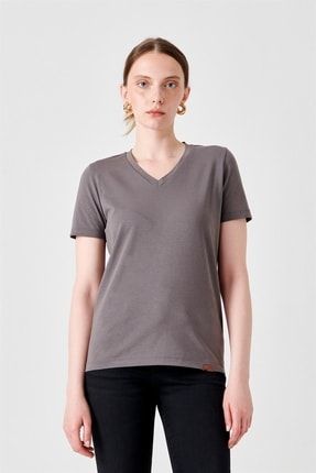 Basic Slim Fit Gri Kadın T-shirt DTKTS04504