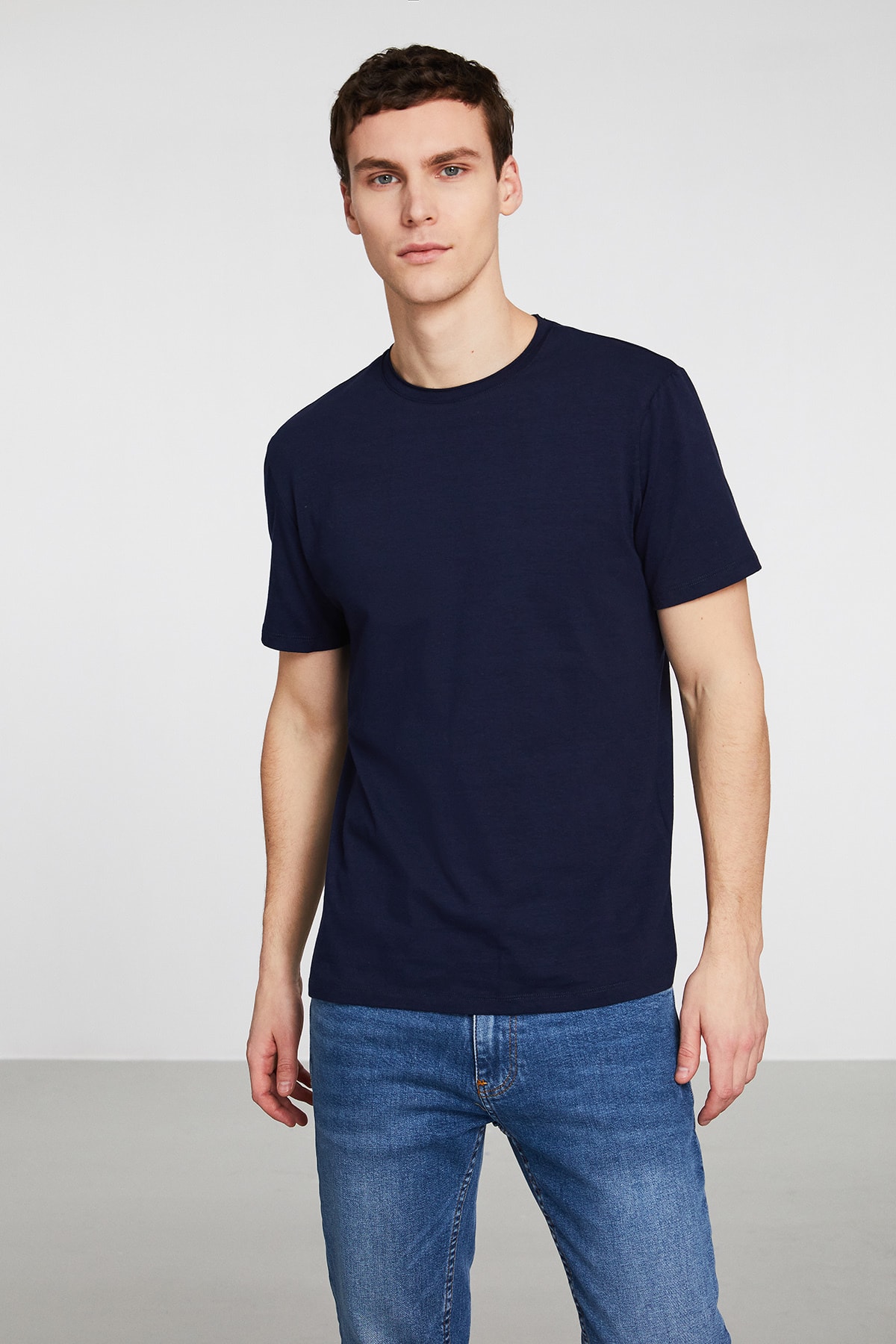 GRIMELANGE T-Shirt Dunkelblau Regular Fit Fast ausverkauft ER9770