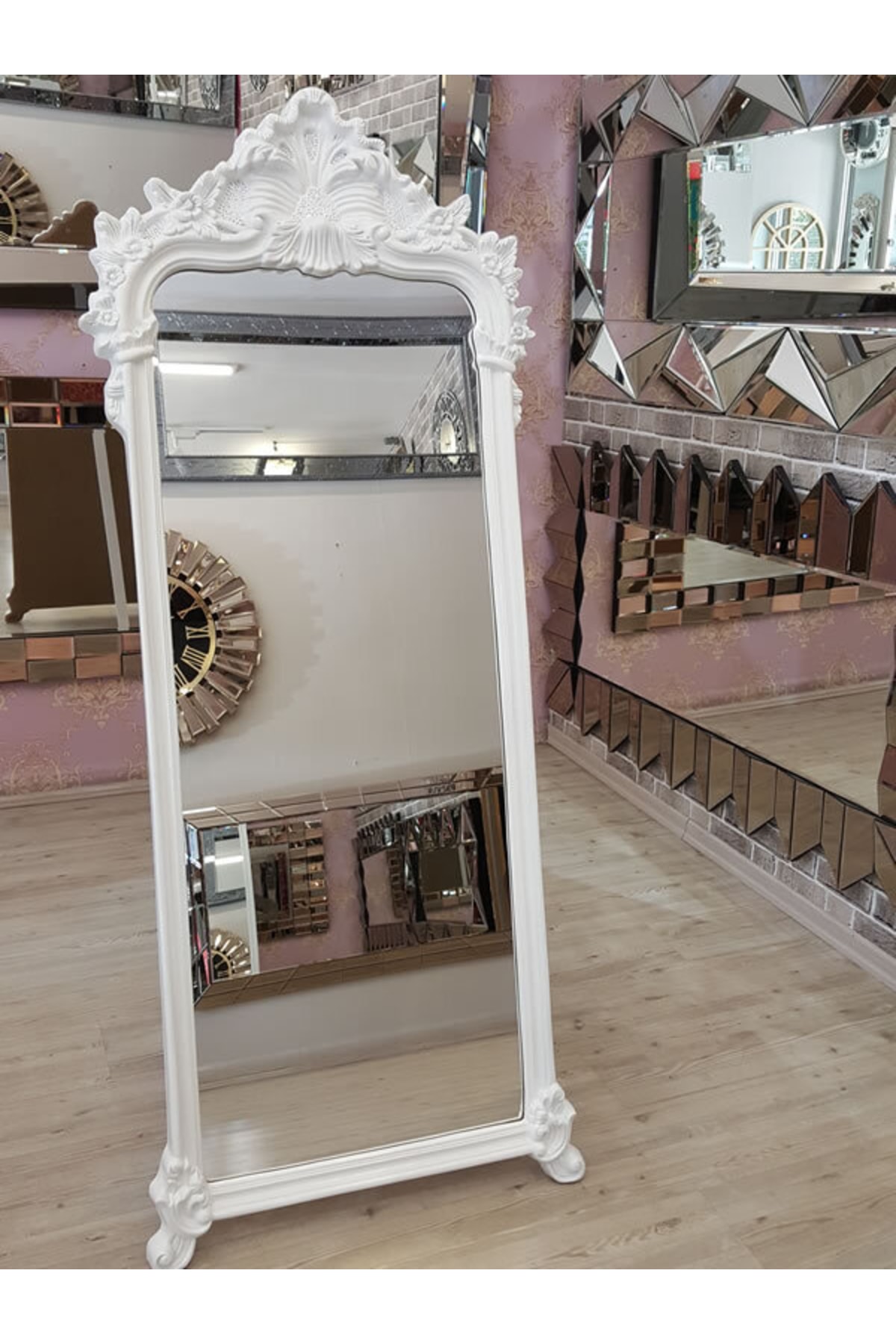 AYNA DENİZİ Vintage Madam Model Beyaz Renk Dekoratif Ayaklı Boy Aynası UX9024