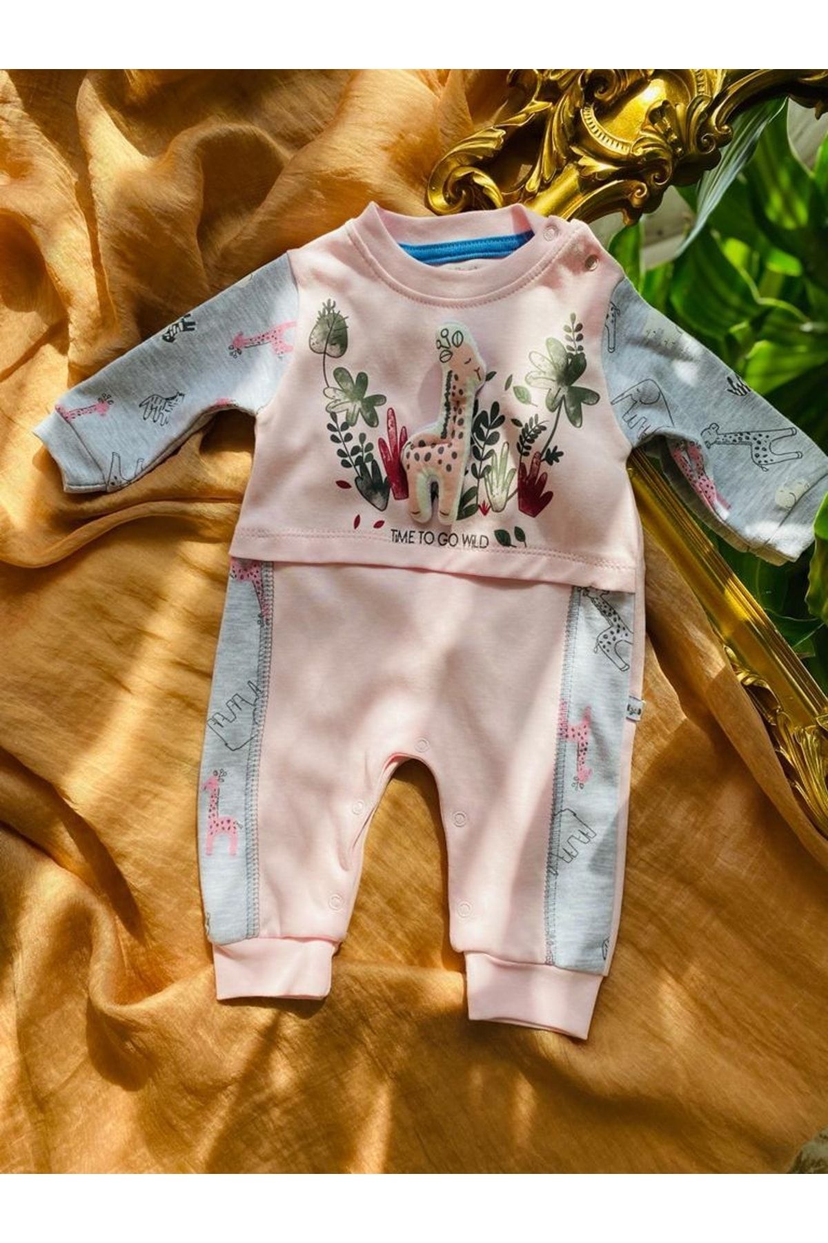 Giraffe baby deals clothes girl