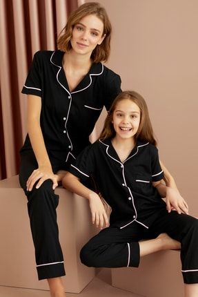 Siyah-pembe Pamuklu Likralı Düğmeli Cepli Biyeli Kısa Kollu Pijama Takımı 7556