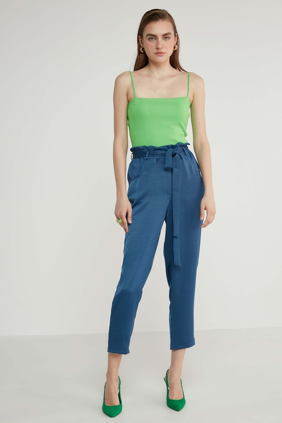 Vitrin Hose Dunkelblau Straight