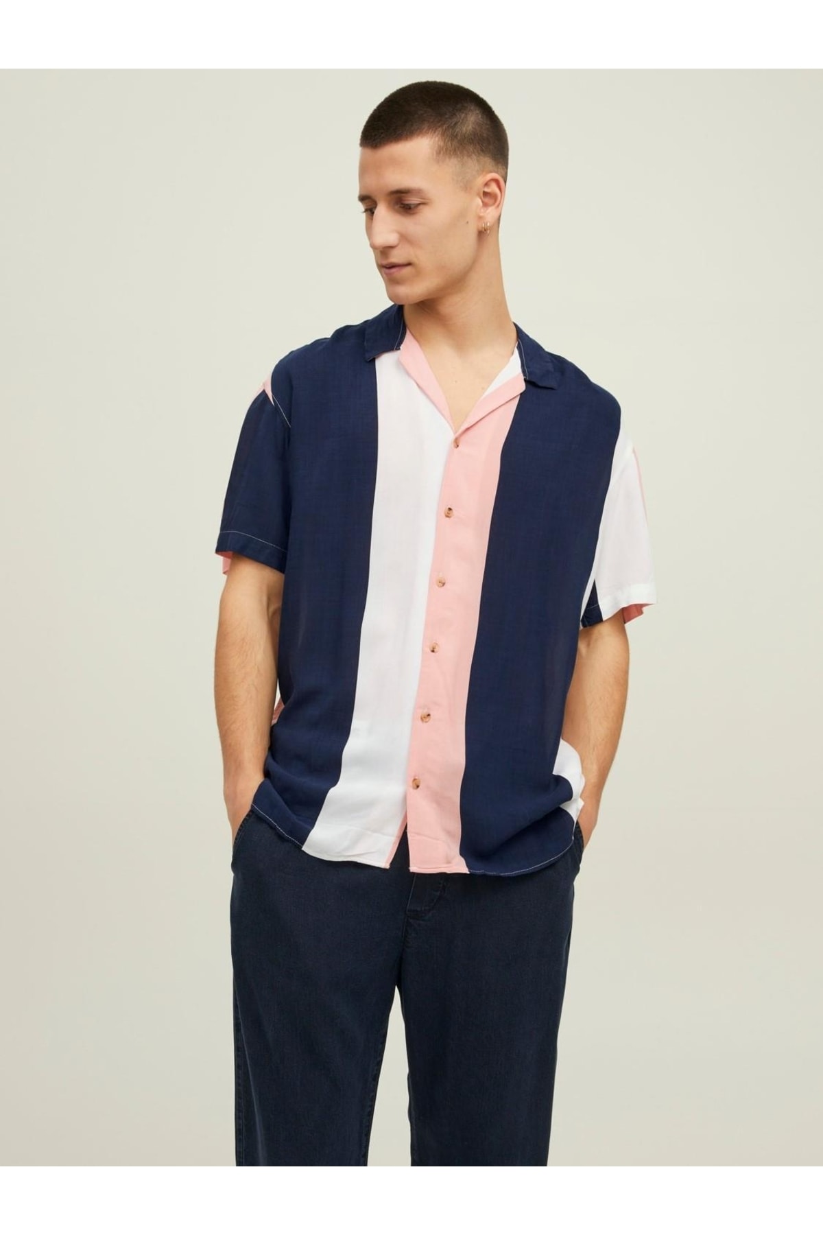 پیراهن جک اند جونز مردانه ویسکوز آبی سرمه ای  راه راه Regular/رگولار    بیسیک Beachwear | Jack & Jones 12207442 TR - تصویر 2